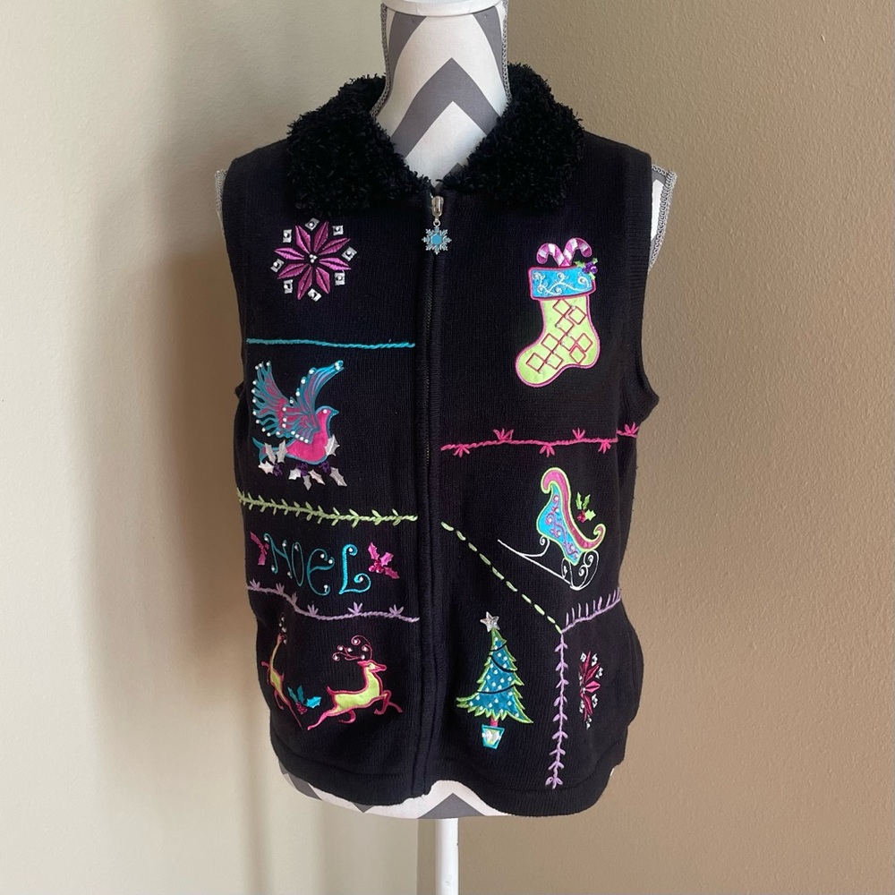 Vintage Christmas Vest - Embroidered - Merry & Bright - Size: Medium
